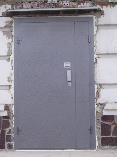 Металлическая подъездная дверь МДП-03